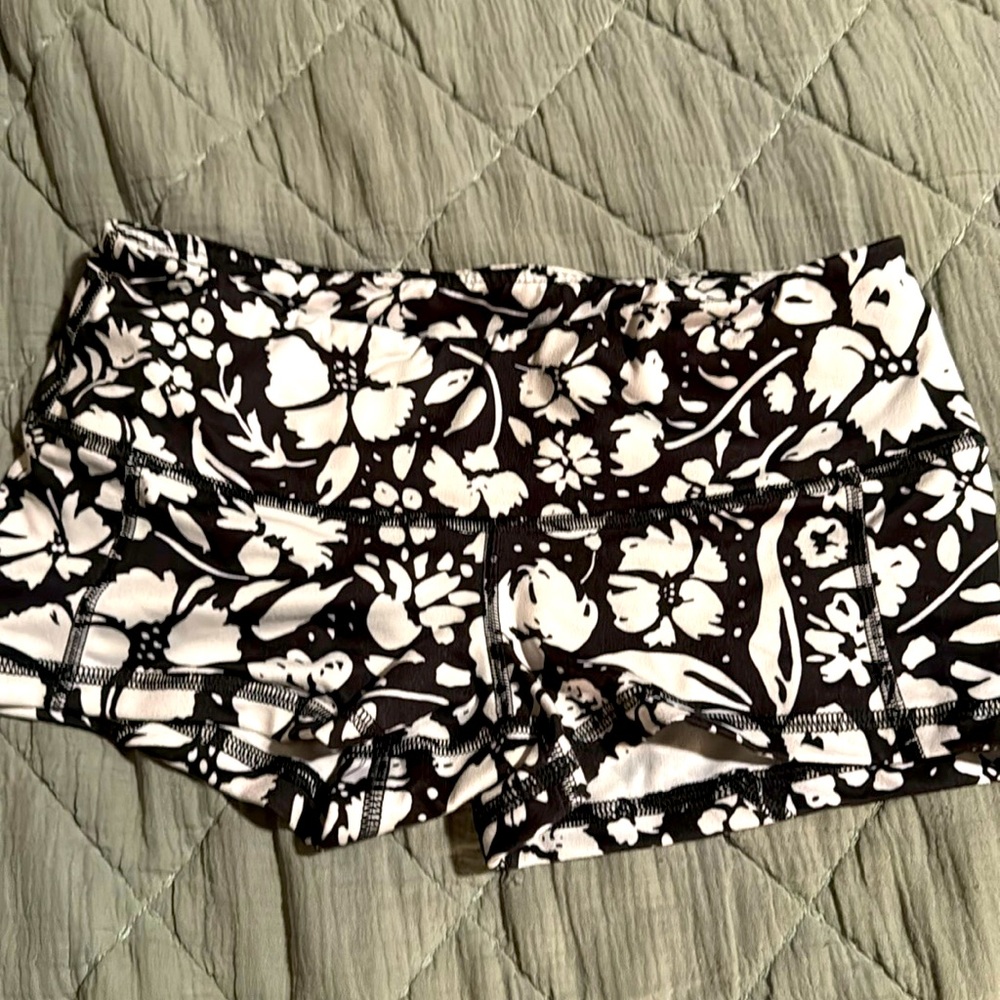 FLEO workout shorts 2inch